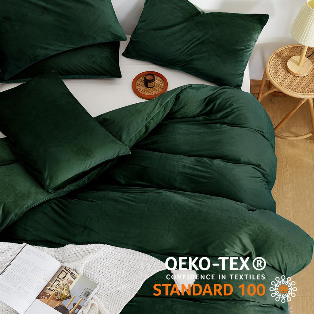 JOLUSERE Dark Green Velvet Duvet Cover King Set, 3-Piece Ultra Soft Fluffy Velvet Winter Bedding Cover