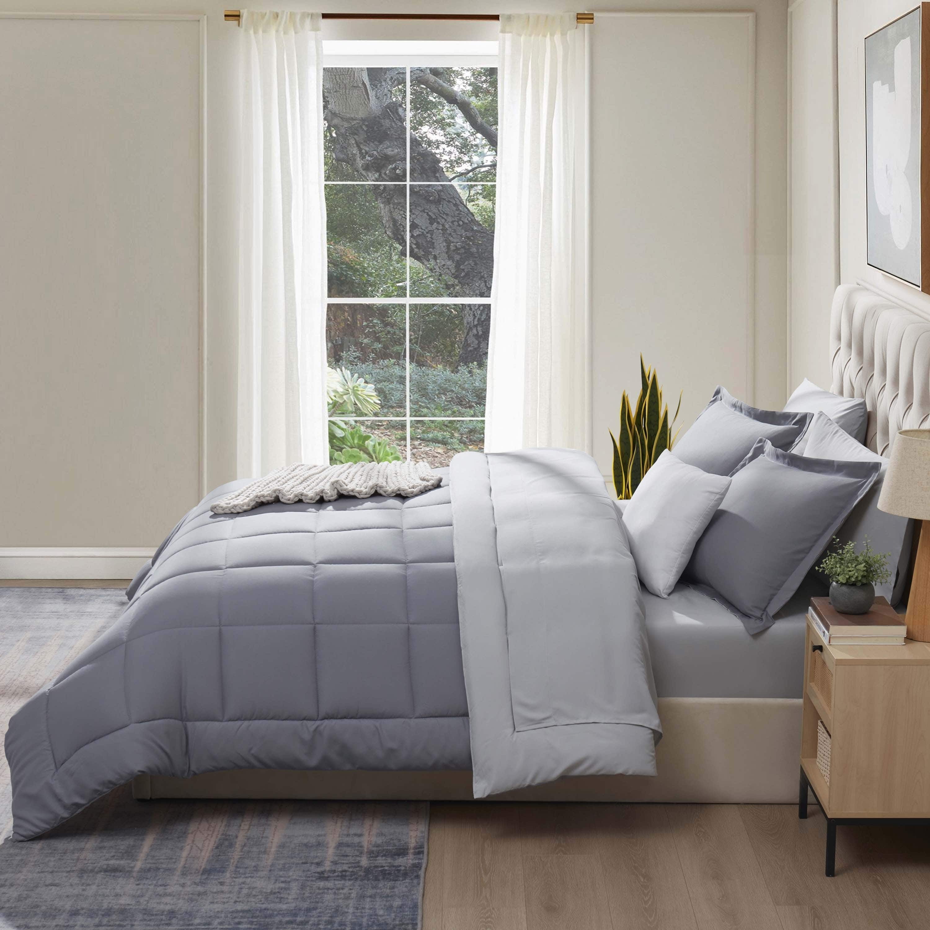 Virtu Queen Comforter Set, Bed in a bag, 7 Pc Reversible Bedding Comforter Set with Sheets, Bedding Set, Gray