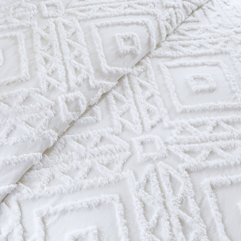 Better Homes & Gardens 3-Piece White Chenille Cover Duvet Set, Full/Queen